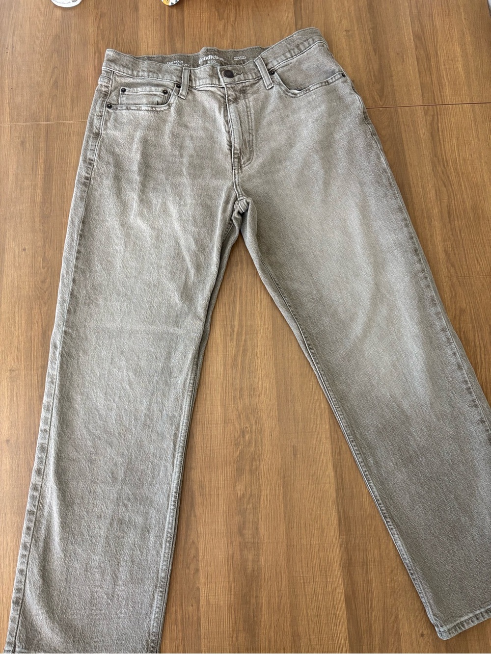 Goodfellow & Co Men's Light Grey Straight Jeans